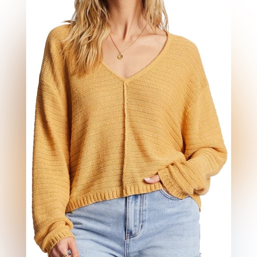 Billabong Every Day Dolman Sleeve V-neck Sweater.